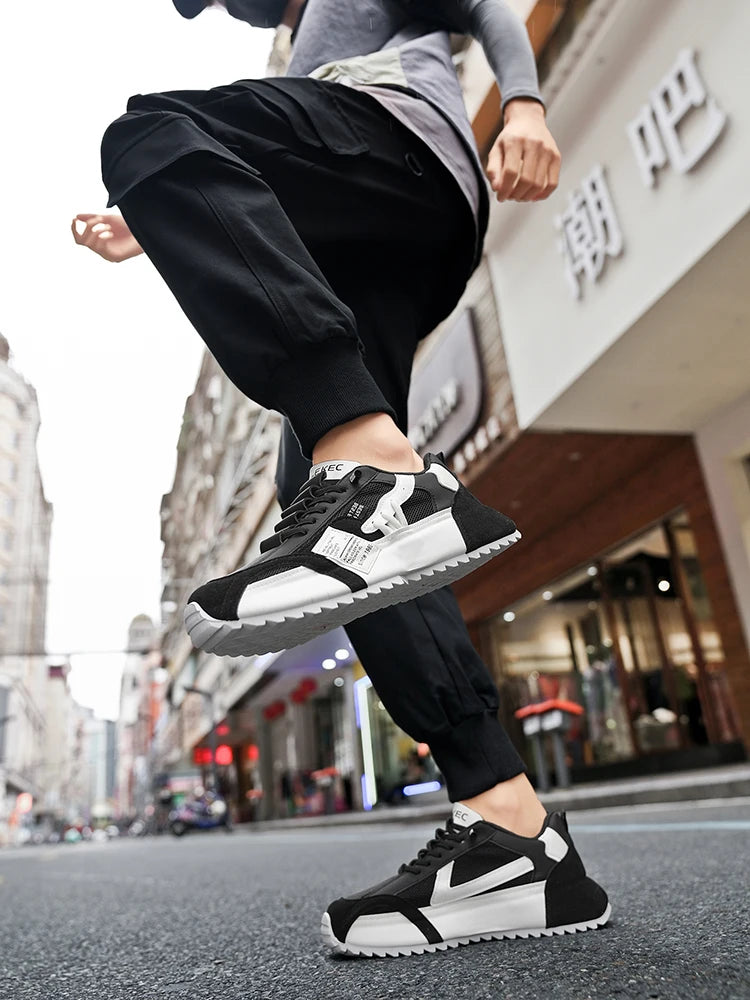 Men Luxury Sneakers Sports Shoes Moccasins Chunky Men Casual Sneakers Comfortable Breathable Trend Designed Personality Shoes