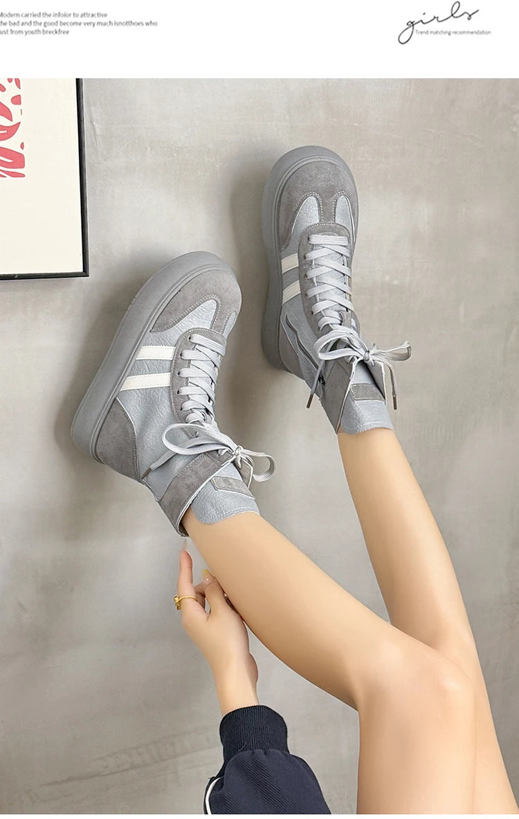 Sports and Leisure Shoes for Women 2025 New Fashionable High Top Shoes Flat Bottomed Lightweight and Comfortable Work Boots