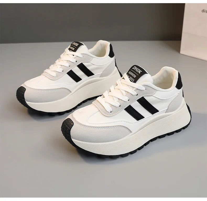 Spring Thick Bottom Women's Shoes 2025 Summer Casual Patchwork Leather Sneakers Casual Vulcanised Shoes Ladies Chaussure Femme