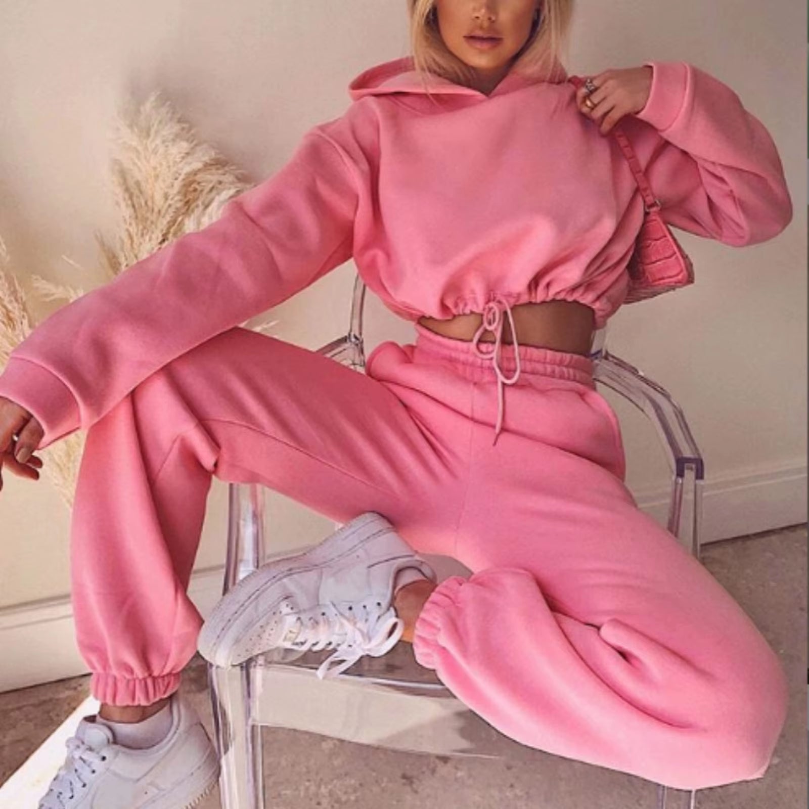 Women's Winter Tracksuit Set - Oversized Hoodie and Sweatpants in Solid Colors for Casual Sportswear